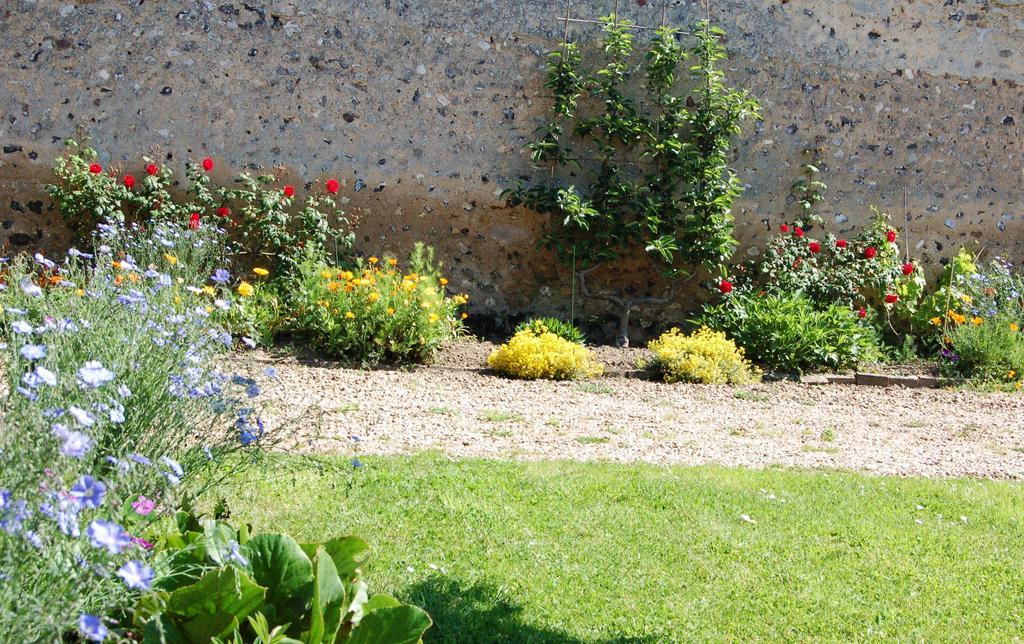 La Chaiserie La Croix-Saint-Leufroy Exteriör bild